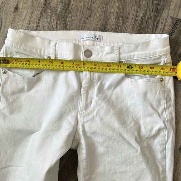 Loft white denim. Size 28 EUC. SF home - Picture 8 of 9